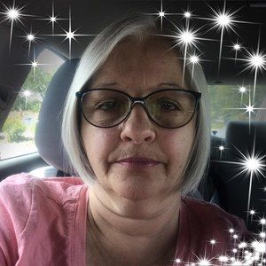 Meet your Posher, Deborah